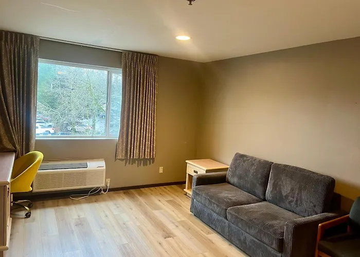 Days Inn By Wyndham Seatac Airport