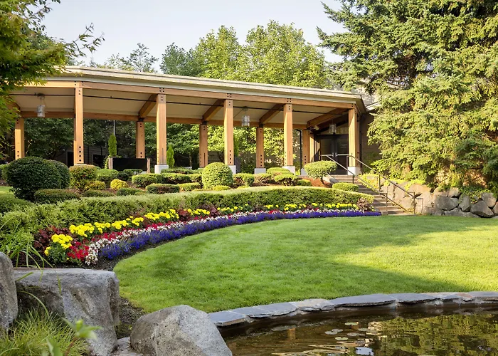 Cedarbrook Lodge